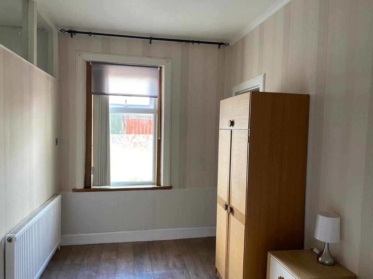 布罗克斯本1 Bed In The Outskirts Of Edinburgh, Free Wifi & Street Parking, Self-Catering公寓 外观 照片